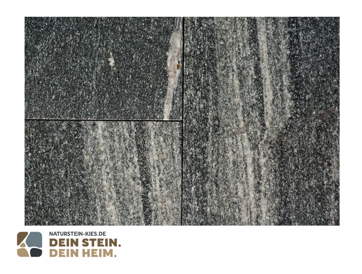 Granit Bodenplatten mont blanc geflammt + gebürstet