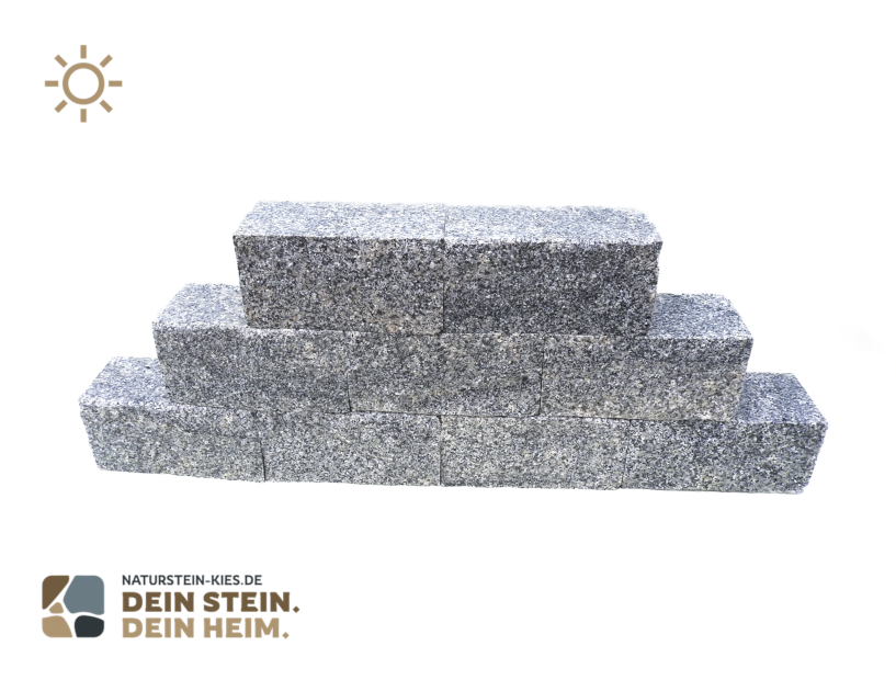 Granit Mauerstein grau gesägt und gespalten