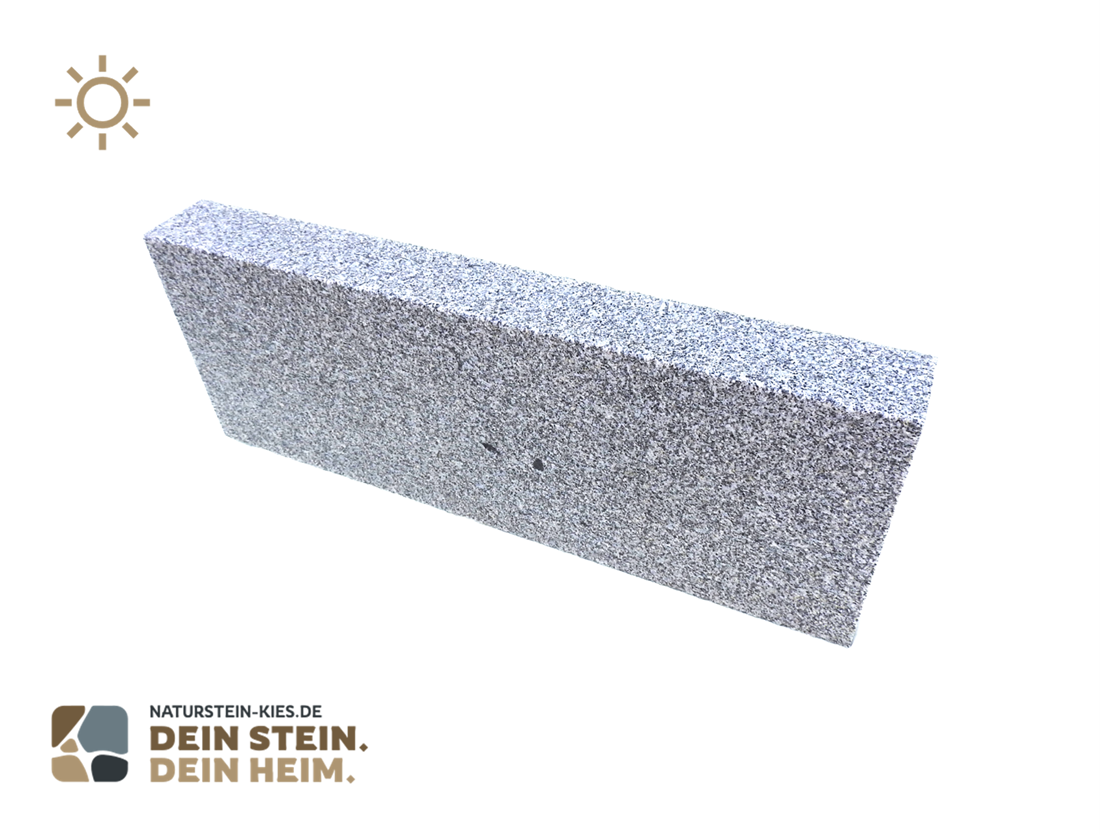 Granit Leistensteine grau gesägt und gestrahlt